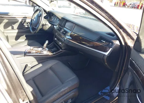 2015 BMW 528I z USA, uszkodzony, nr VIN WBA5A5C50FD523220